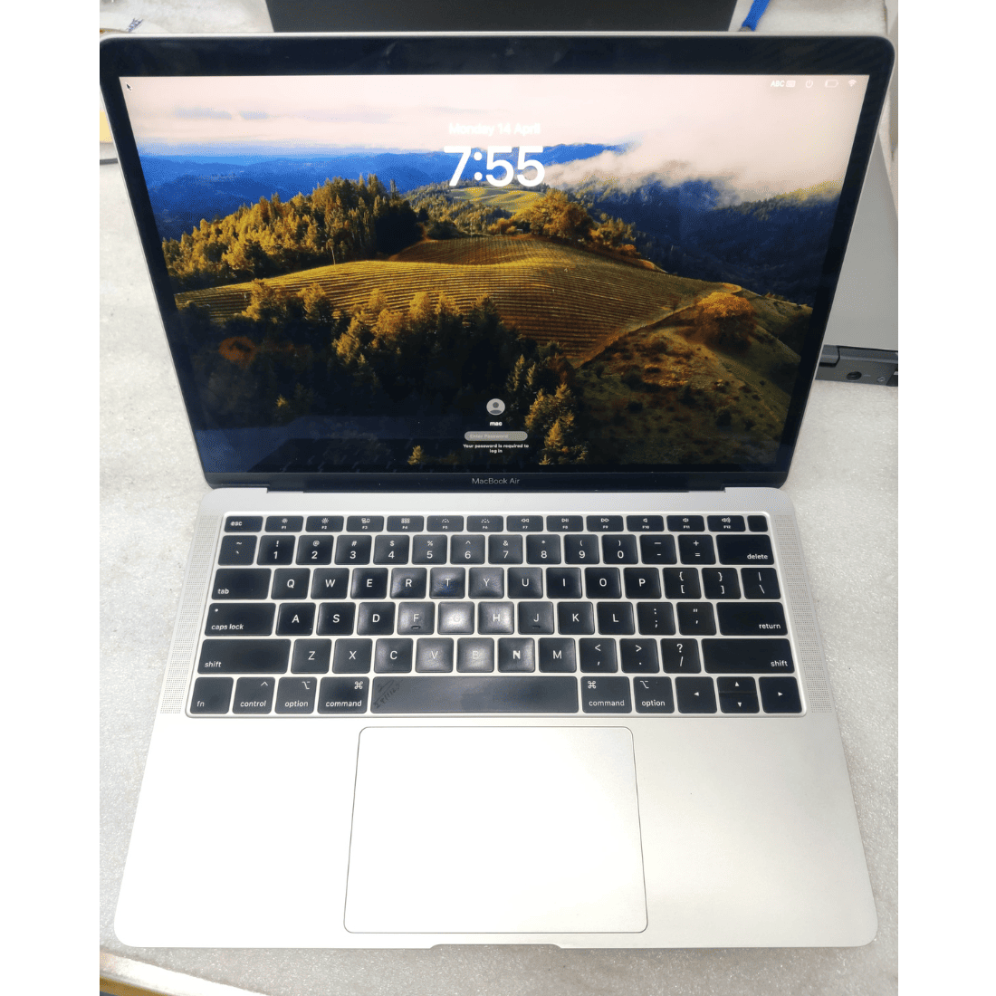 Apple Macbook Air 1932 Core i5 Processor 2019 Model B Grade Used Laptops